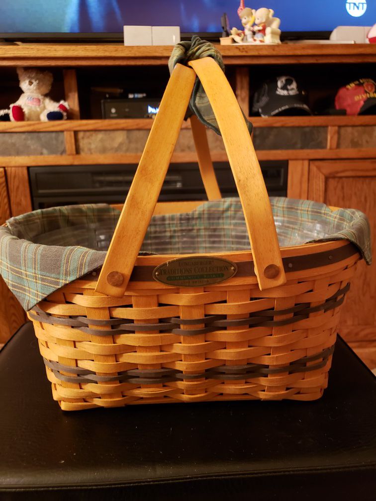 Longaberger "Traditions Collection" Community Basket