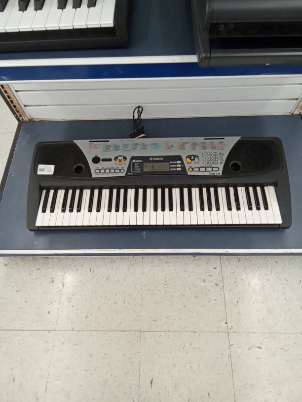 Yamaha Psr175