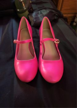 Pink heels worn once