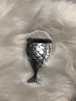 Mermaid tail brush