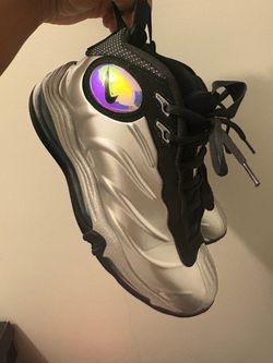 Nike Air Foamposite Total Silver Sneaker