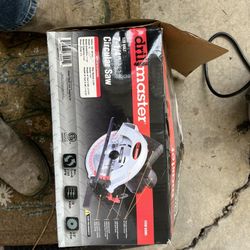 Corded Circular Saw - Has Box