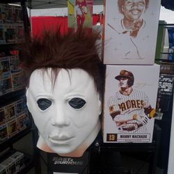 Halloween Mask Padres Bobbleheads Funko Pop Pokemon 