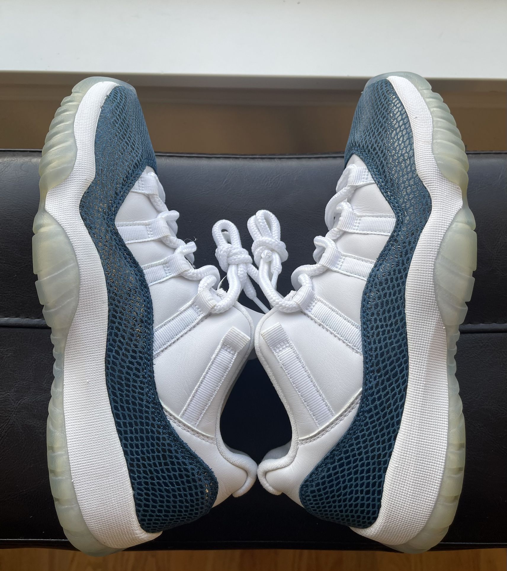 jordan 11 size 7 womens