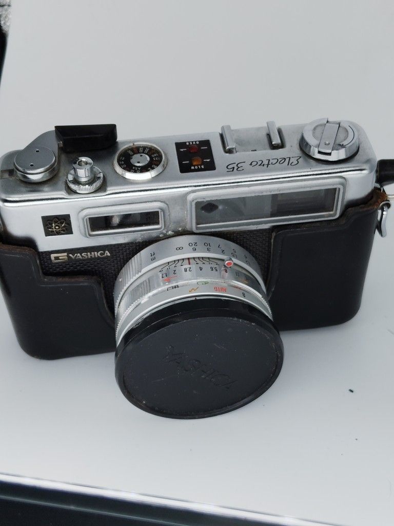 Yashica Electro 35
