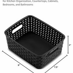 Organizer Rack Shelves and Weaved Bins