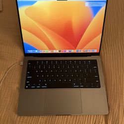 MacBook Pro M2-Pro