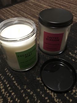 Bath & Body Works candles