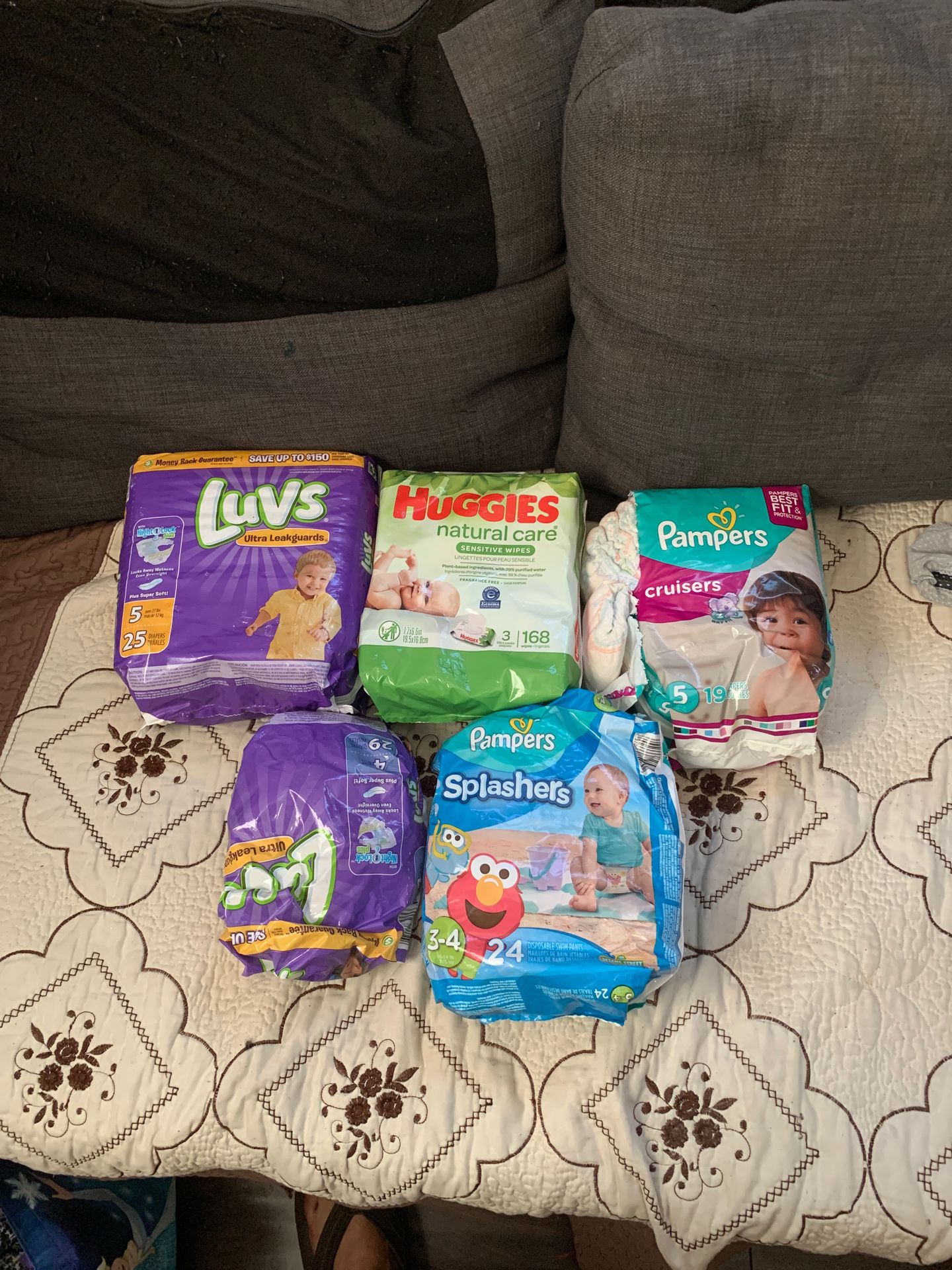 60 pampers size 5 & 3 packs of wipes