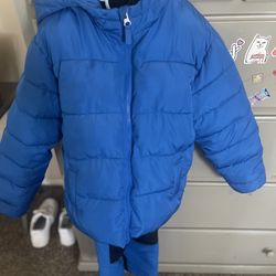 Kid snow suit