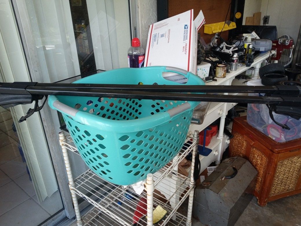 Thule Cross Roof Rack