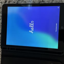 Apple iPad 9th Gen. 10.2 in, 64GB, Wi-Fi Silver