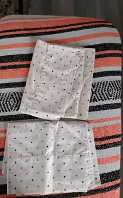 White Polka Dot Pillowcases Set