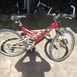 Mongoose inland bike new arrivals