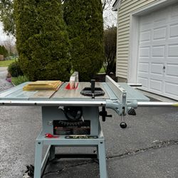 Delta 10” Table Saw