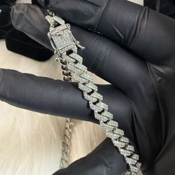 Prong Cuban 925 Silver Moisinite 18 Inch Chain 