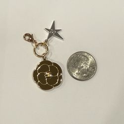 Chanel limited 2025 holiday charm