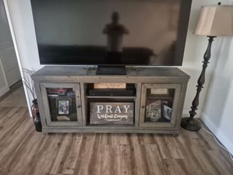 TV entertainment center