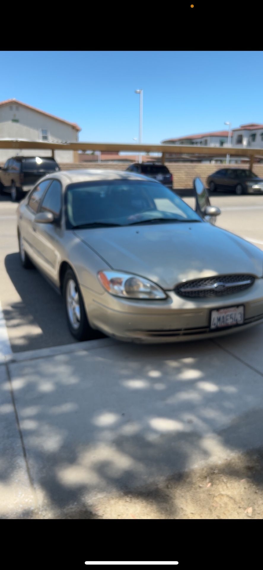 2000 Ford Taurus