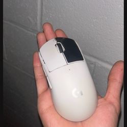 Logitech Mouse Super light 