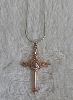 14k Gold Vintage Cross Necklace
