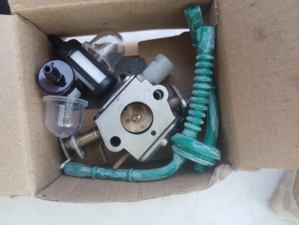 LLDI Carburetor Kit Replacement FS55 FS55R FS55RC FS38 KM55 H58E Without Spark