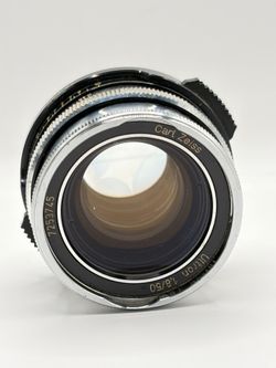 Carl Zeiss Germany Ultron 50mm 1.8 m42 mount lens