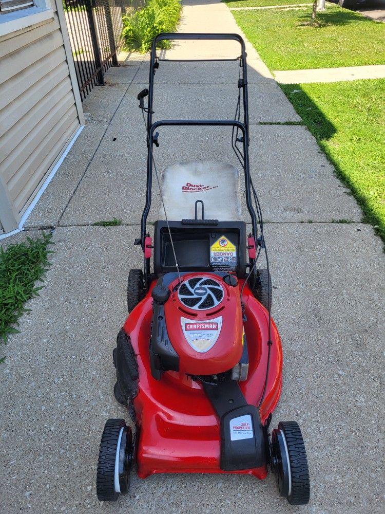Lawnmower Craftsman Gold Edition Self Propelled In Excellents Conditions