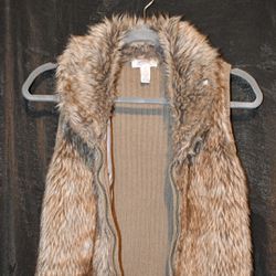 Arizona Fuzzy Faux Fur  Vest Size Medium $8