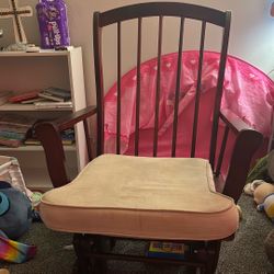 Rocking Chair With Cushion 