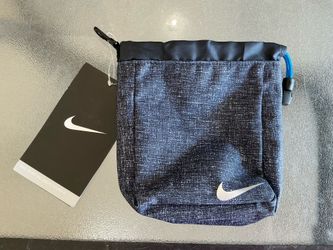 New Nike sport valuables pouch lll