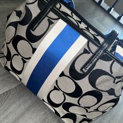COACH Signature Hamptons Weekender Blue Stripe Jacquard Canvas Tote Bag