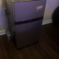 Mini Fridge And Freezer Combo