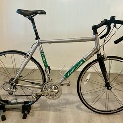 58cm, LeMond Road (Trek) 1-owner, like new, Ultegra (Made USA) ~5’9”-6’2”