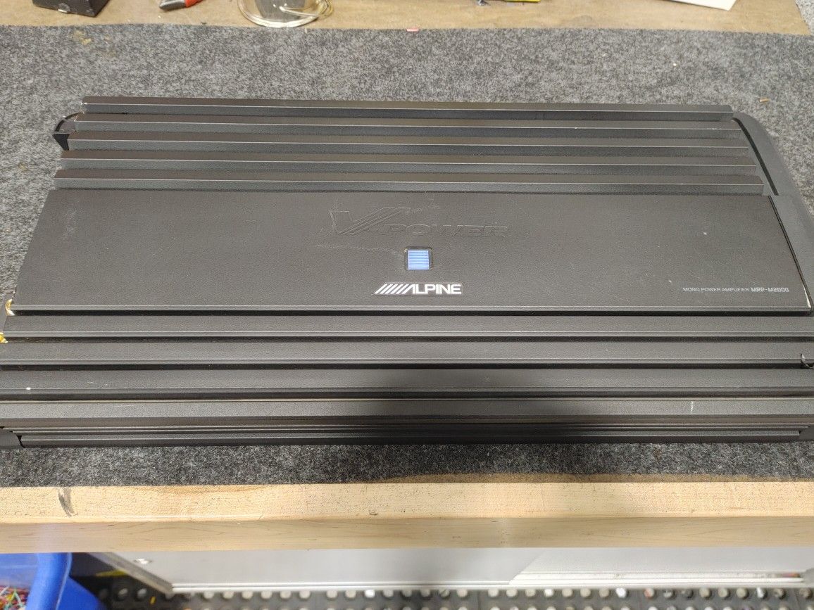 Alpine MRP-M2000