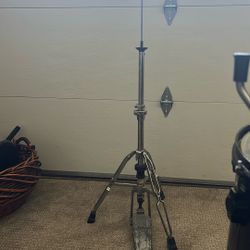 Used Pearl Hi-Hat Stand. (old, Misssing Felts, Clutch, Everything Is In Picture)