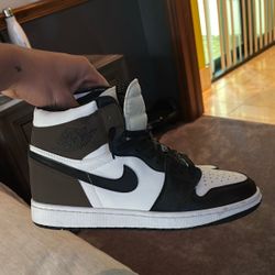 Jordan 1 Mochas Size 11