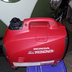 Honda 1000w Generator Exellent Condition Firm 