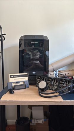 PC PARTS | Thermaltake tower 300 | Thermaltake 3.9 LCD display | Thermalright 360 AIO