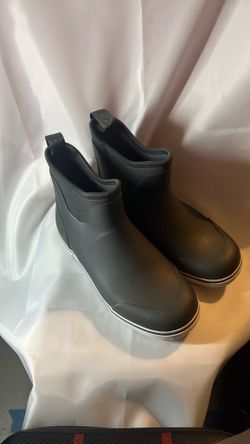 Pelagic boys fishing boot- like new