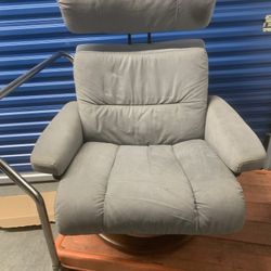 Ekornes Danish Mid Century Modern Lounge Chair