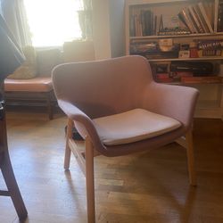 Fabulous Mauve IKEA Chair With Wooden Legs And Removable Cushion 