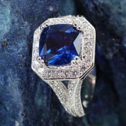 Luxury Ring sizes:6,7,8,9