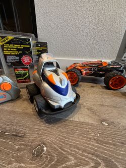 Vintage RC Car Bundle – Maisto Baja Beast + 1995 Stunt Boss – Working – $100