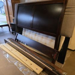 Wood Bed Frame Queen Size
