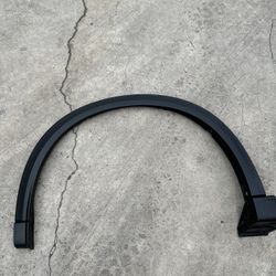 2017 - 2021 MAZDA CX-5 FRONT LEFT SIDE FENDER FLARE MOLDING PANEL OEM KB7W51W31