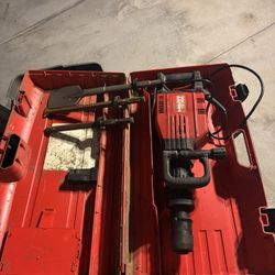 Hilti Power Jack Hammer