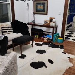 Cowhide Rug Approx 7ft By 5 Ft