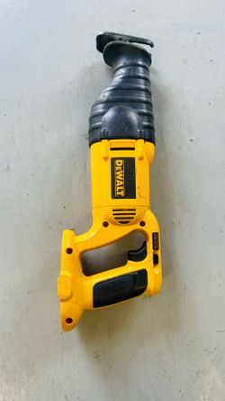 Dewalt 18 Volt Dc  Sawsall  Used But Works Good  (Tool Only) $55