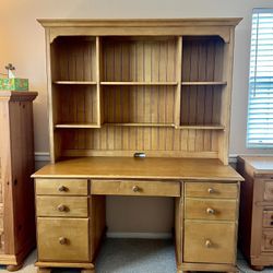 Ethan Allen Wood Desk with Detachable Bookshelf Cubbies